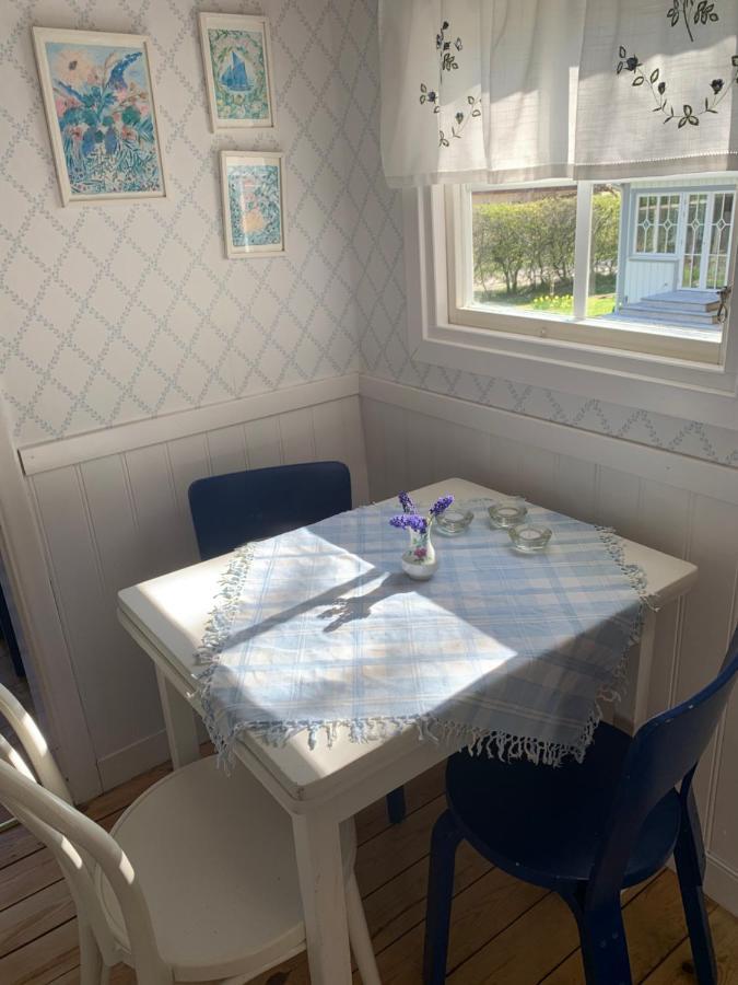 Lyckorna 62:2 Apartment Ljungskile Bagian luar foto